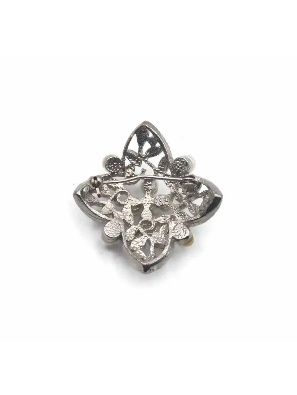 Vintage Silver Tone and Faux Pearls Brooch.